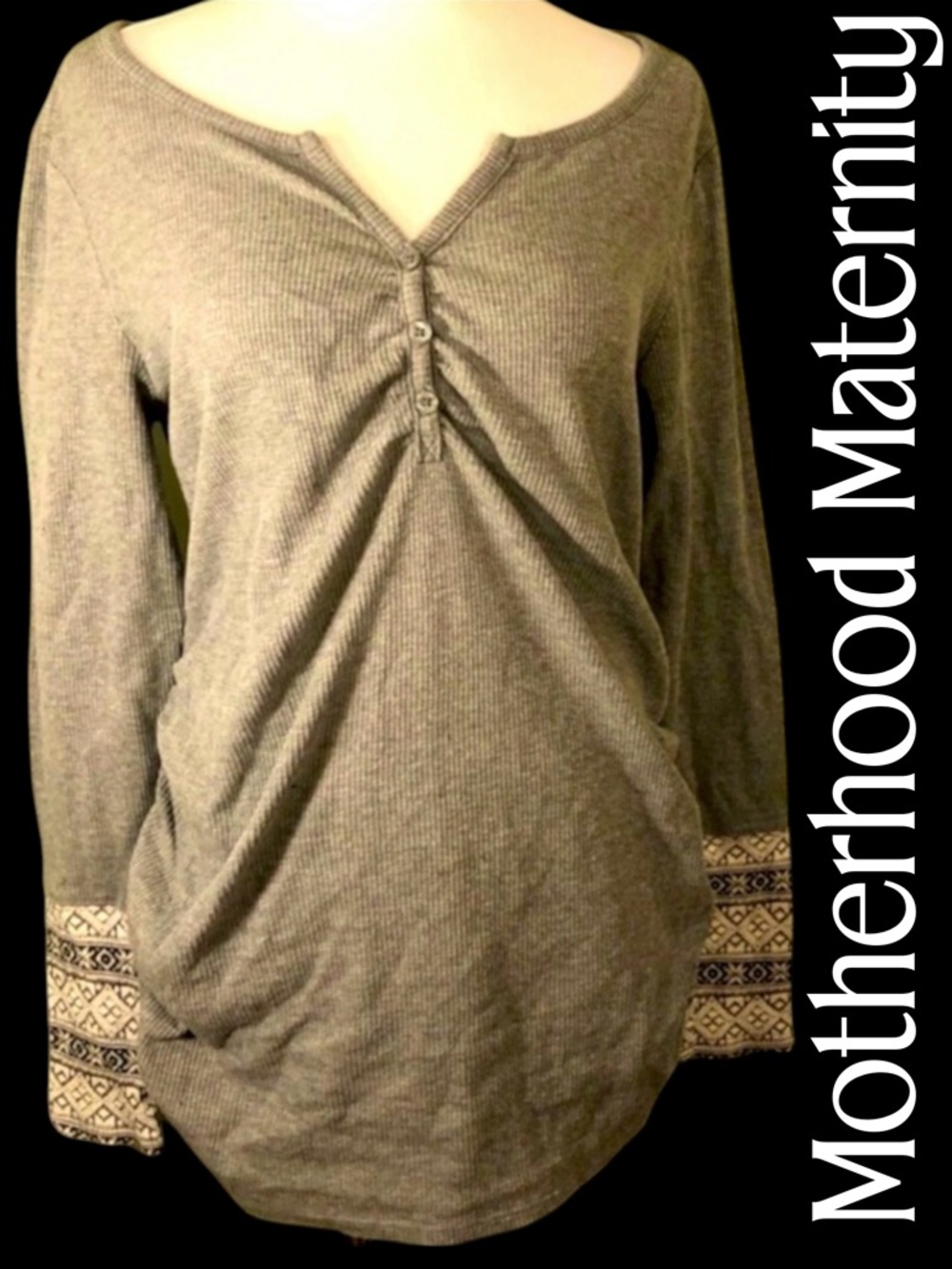 L Motherhood Maternity long sleeved shirt